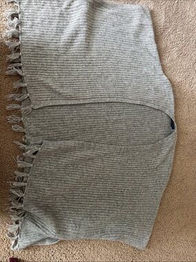 American Eagle Outfitters Light Gray Knit Fringe Cardigan